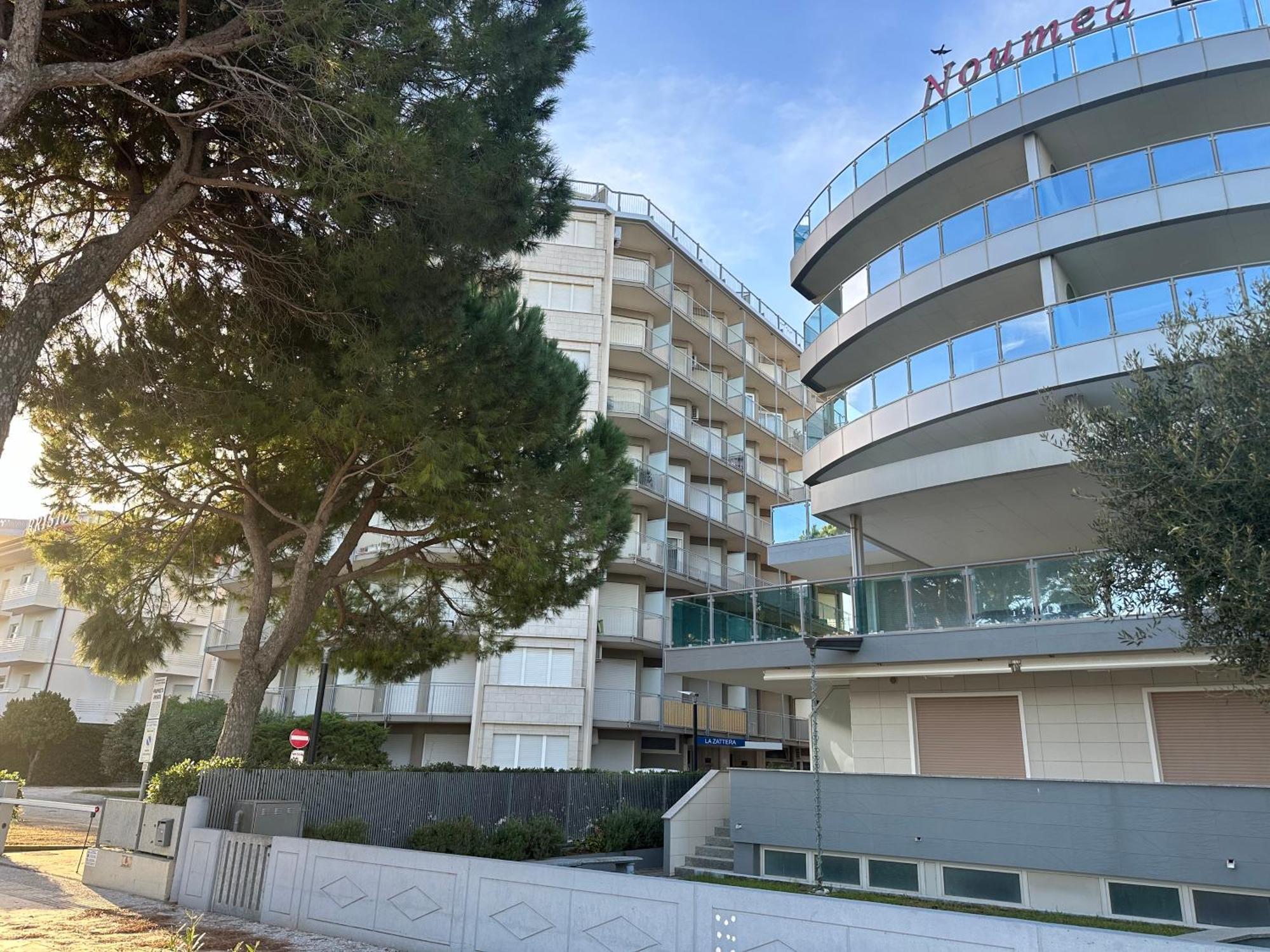 Beach Front Apartment Sabbiadoro Lignano Sabbiadoro Eksteriør billede